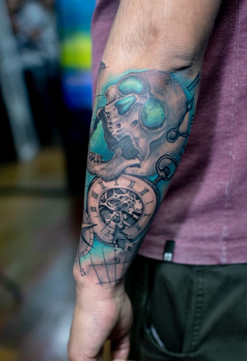 Neo Tradicional & Color Tattoo